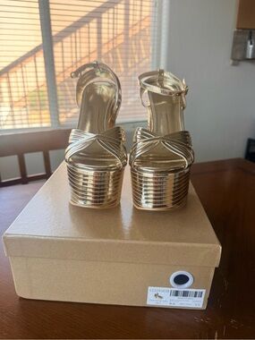 Gold Platform Strappy Sandals - Women